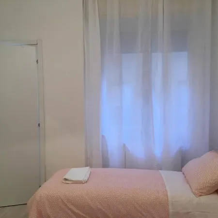 Flat In Red Metro Apartment